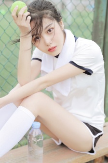 橘奈 子
